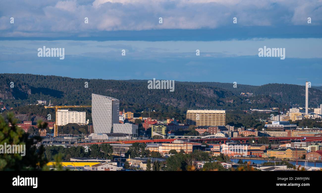 Gothenburg, Svezia - 18 settembre 2022: Alti edifici per uffici a Gamlestaden Foto Stock