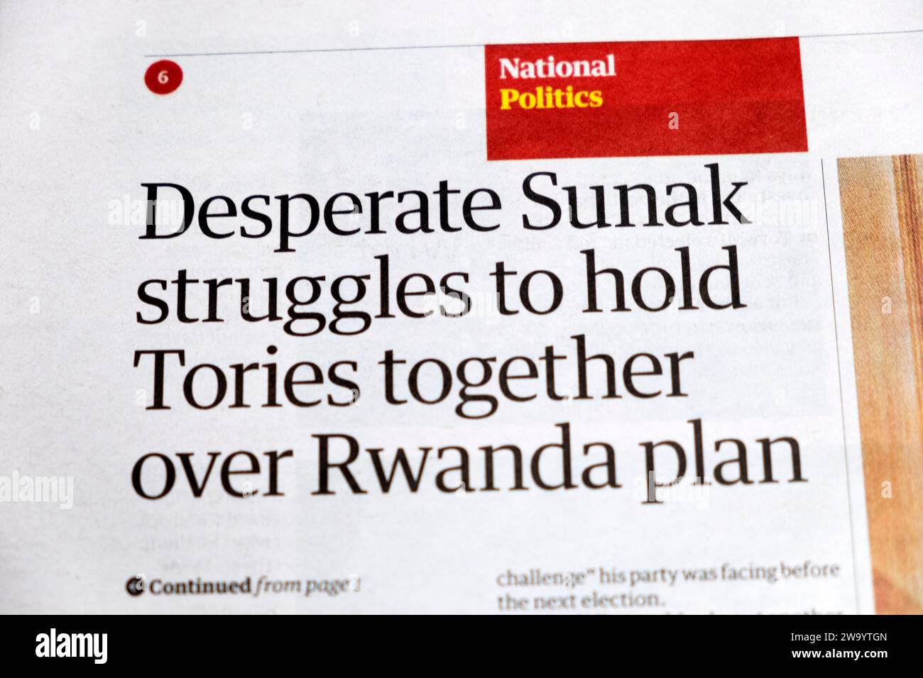 "Desperate Sunak lotta per tenere insieme i Tories sul piano del Ruanda" titolo del quotidiano Guardian migranti asilo articolo 9 dicembre 2023 Londra Regno Unito Foto Stock