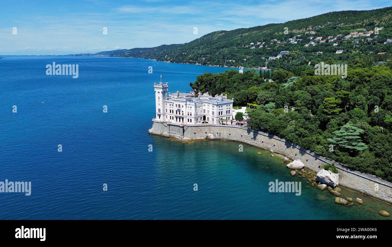 Foto drone Castello di Miramare Trieste Italia Europa Foto Stock
