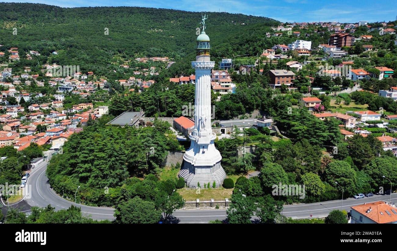 Foto drone Faro della Vittoria Trieste Italia Europa Foto Stock