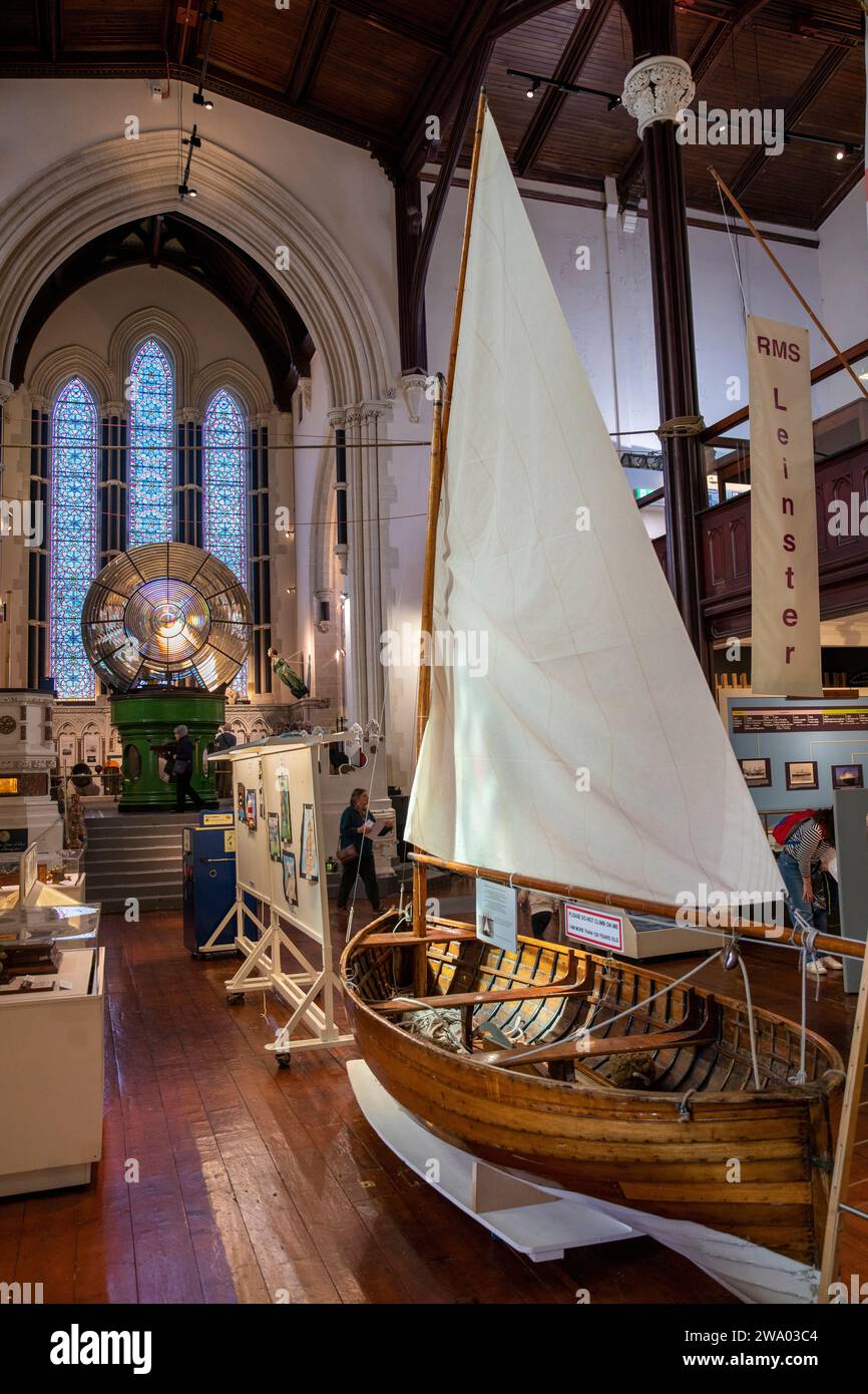 Irlanda, Dublino, Dun Laoghaire, National Maritime Museum Interior, ex Mariner’s Church Foto Stock