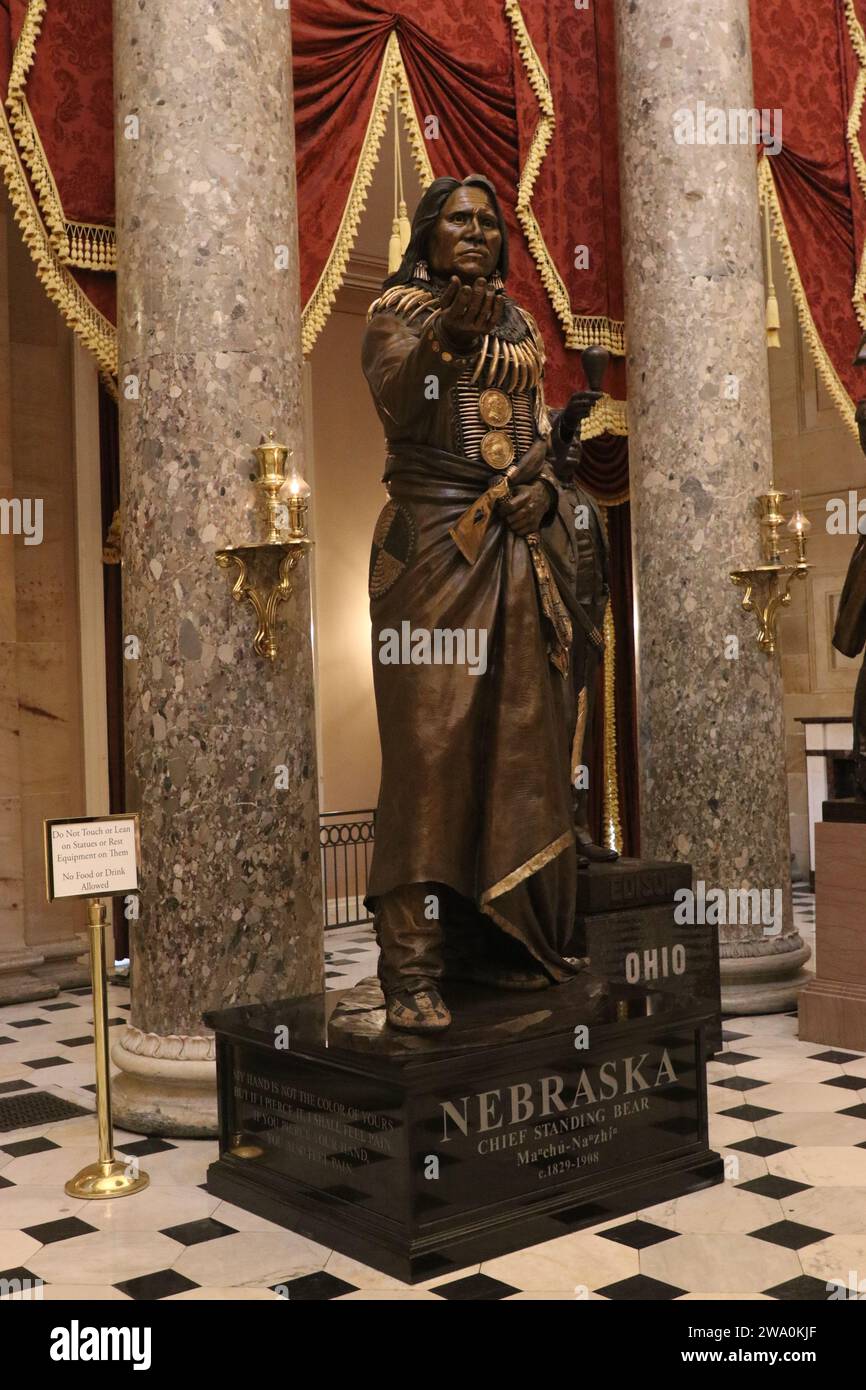 Chief Standing Bear della statua del Nebraska Foto Stock