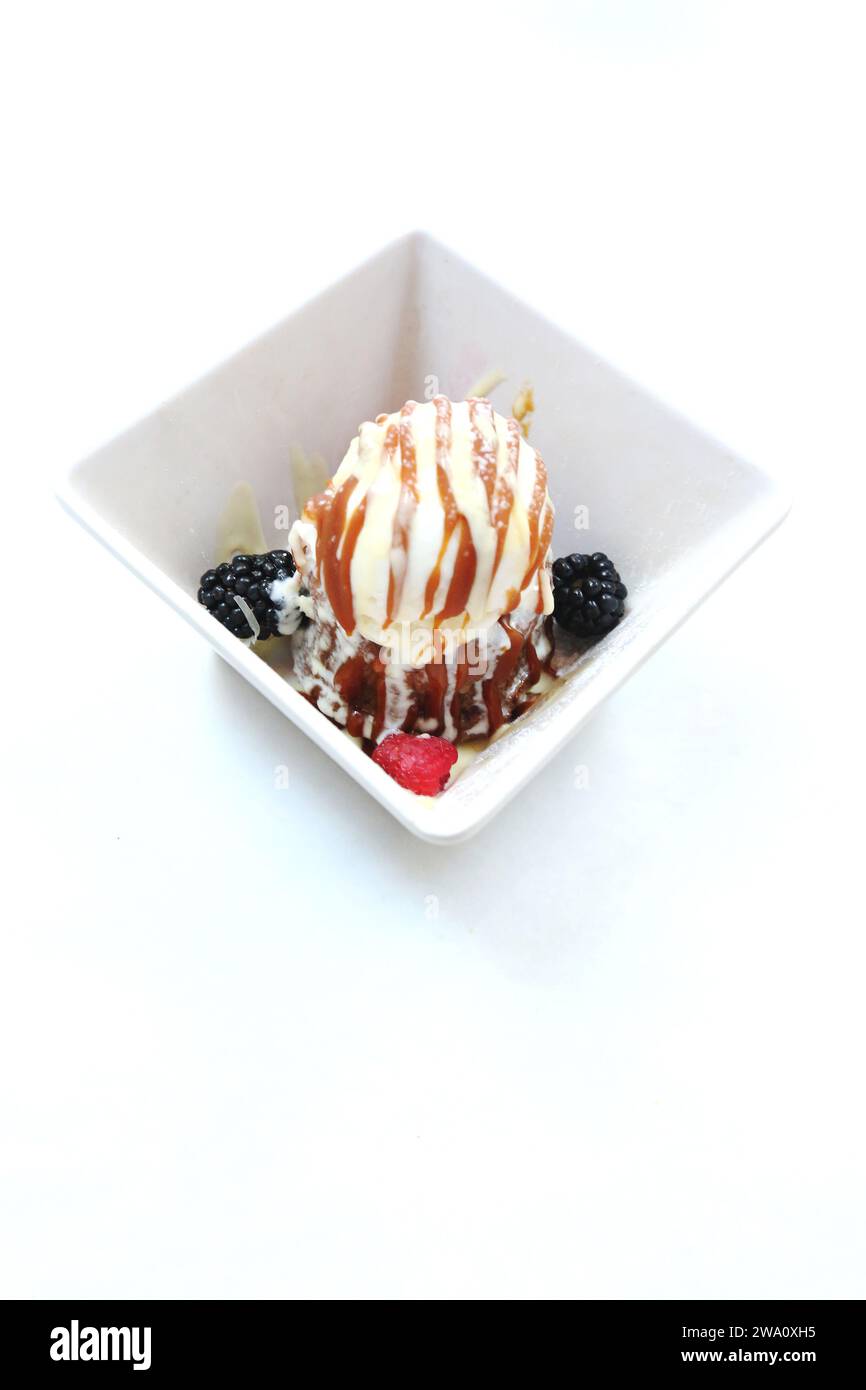 Dessert con gelato al ristorante soul food. (Foto: Sean Drakes/Alamy) Foto Stock