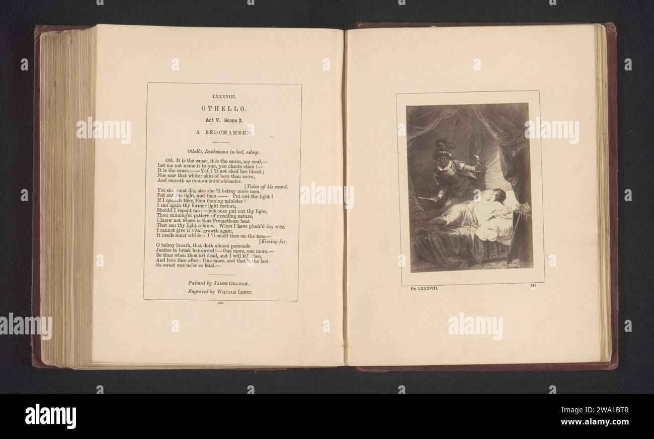 Produzione fotografica da una stampa a un dipinto di James Graham, che rappresenta una scena dall'Otello di William Shakespeare, Stephen Ayling, dopo William Satchwell Leney, dopo James Graham, c. 1854 - nel o prima del 1867 Fotografia si può vedere l'atto V, scena 2 con Otello che guarda una desdemona addormentata. Supporto fotografico londinese albumen stampa opere specifiche di letteratura Foto Stock