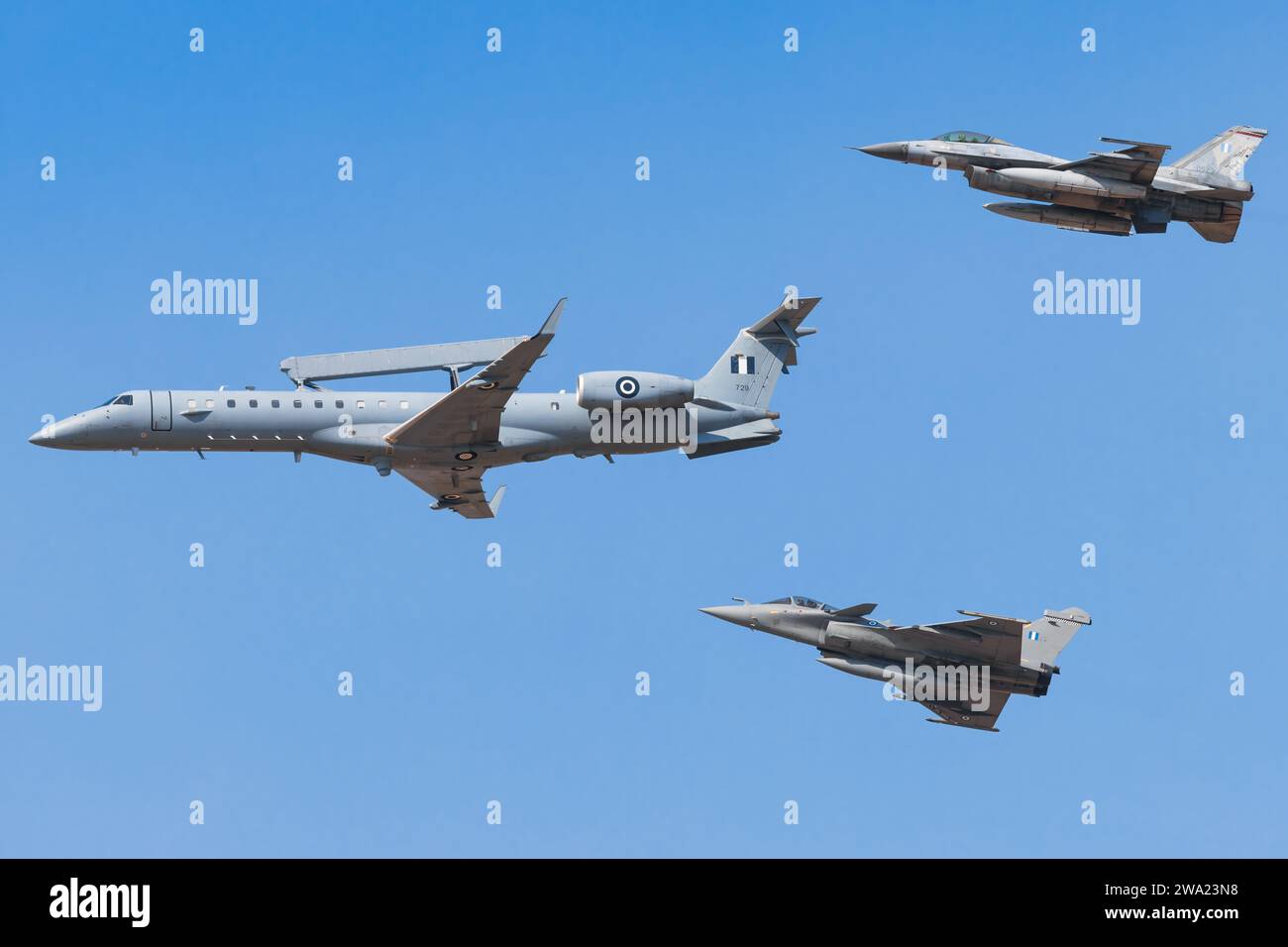 Tanagra Air base - Grecia 5 settembre 2023: Embraer ERJ-145H AEW&C dalla Greece Air Force a Tanagra Foto Stock