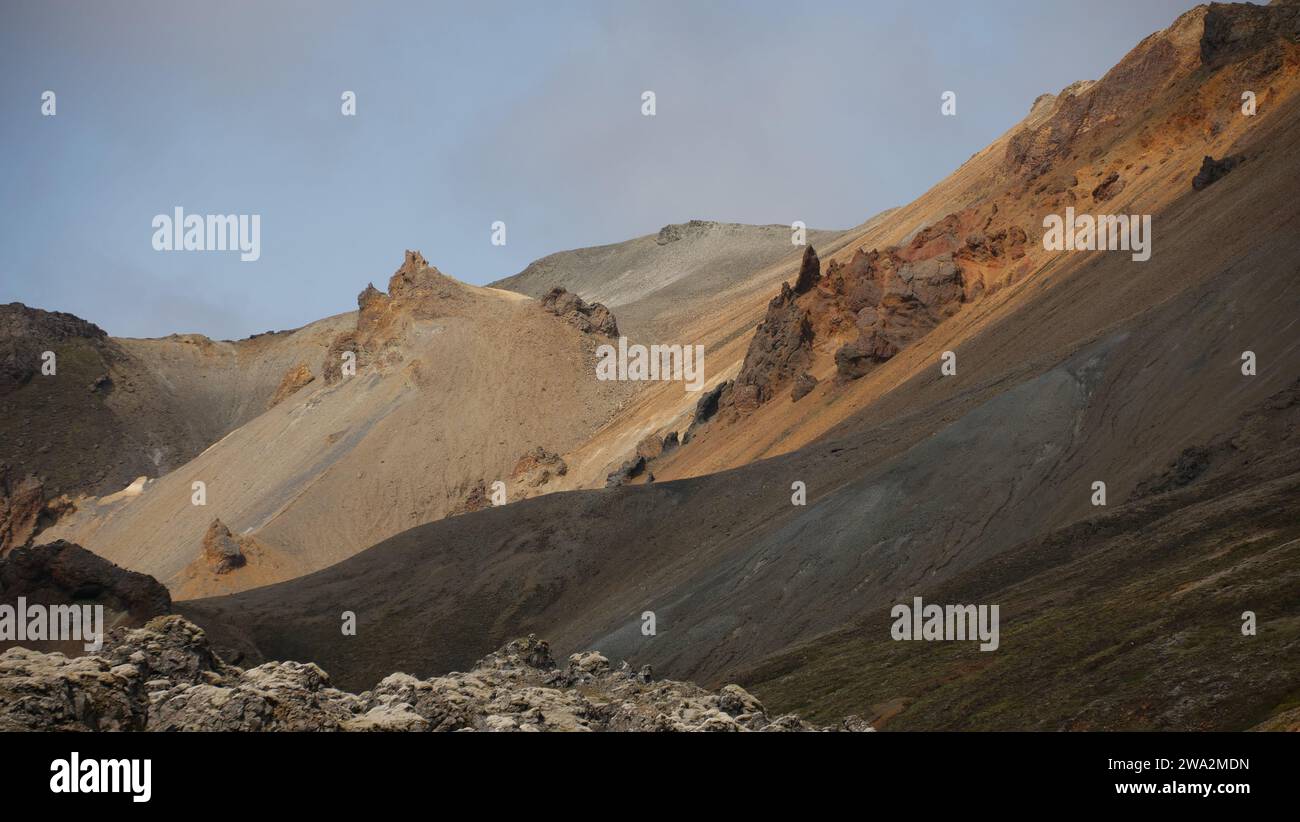 Monte in primo piano in Islanda Foto Stock