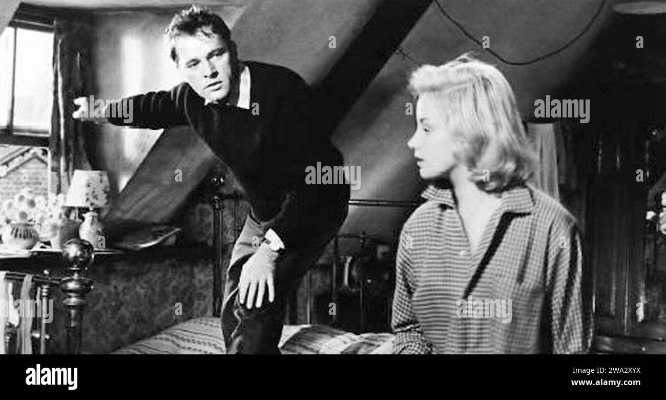 GUARDATE INDIETRO IN ANGER film della Warner Bros. Del 1959 con Mary Ure e Richard Burton Foto Stock