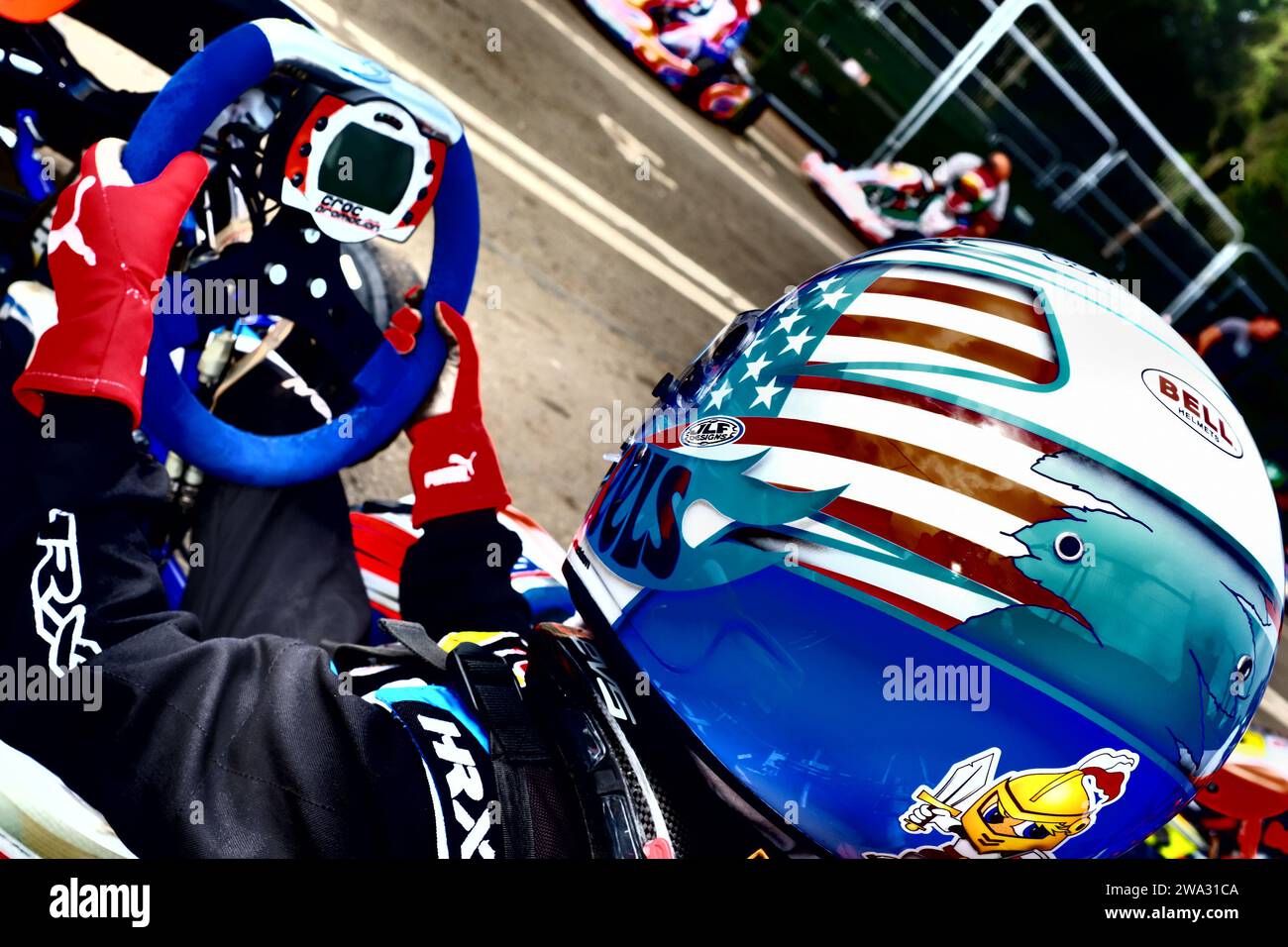 Sebastian Wheldon durante la sua prima carriera di kart, seguendo le orme del padre in una gara cadetta a Shenington. Foto Stock