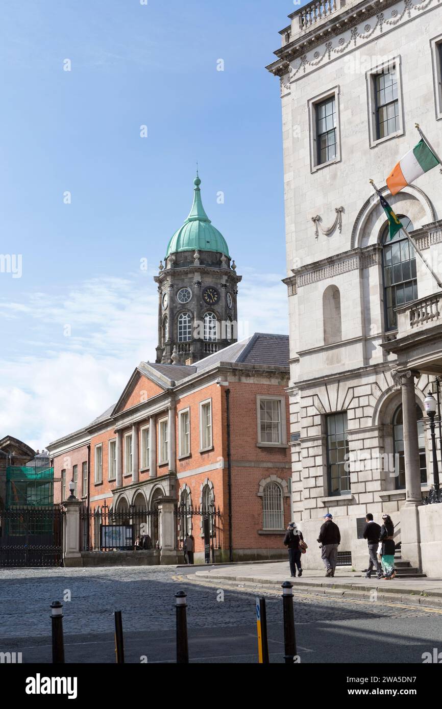 Irlanda, Dublino, la Bedford Tower del 1761 comprende il fulcro del principale cortile georgiano del castello. Foto Stock