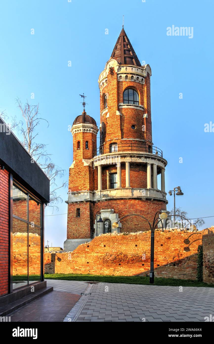 Torre Gardoš, nota anche come Torre Millenium o Kula Sibinjanin Janka nel distretto di Zemun di Belgrado, Serbia Foto Stock
