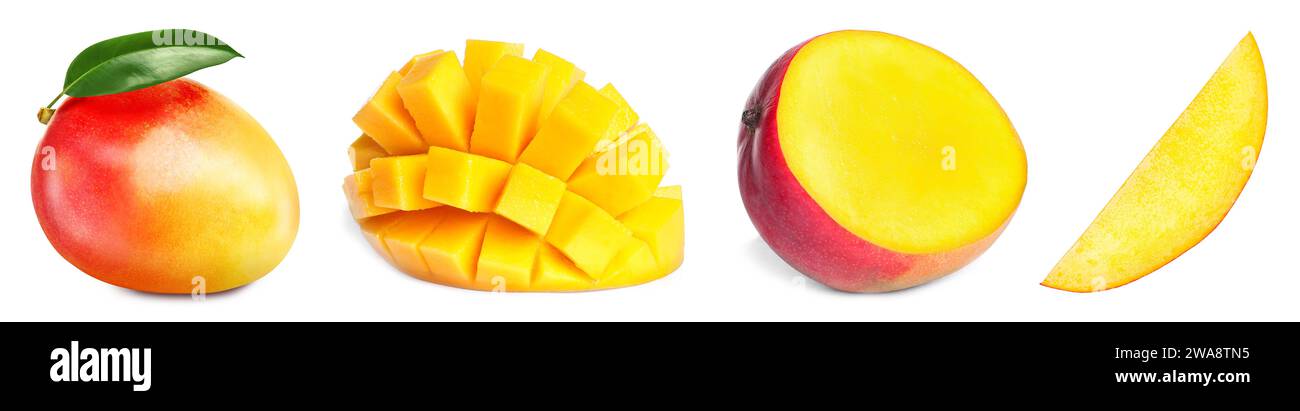 Frutti di mango tagliati in modi diversi e un intero isolato su bianco Foto Stock