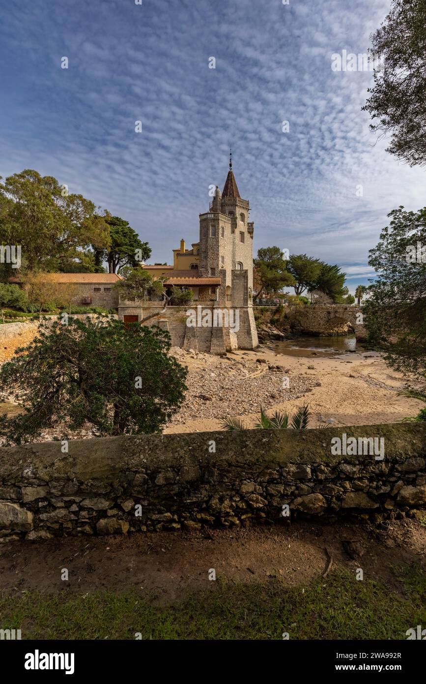 Museu Condes de Castro Guimarães, Torre de S. Sebastião, Cascais, Portogallo, Europa Foto Stock
