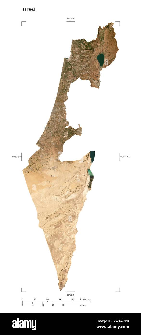 Forma di una mappa satellitare a bassa risoluzione di Israele, con scala di distanza e coordinate di confine della mappa, isolata su bianco Foto Stock