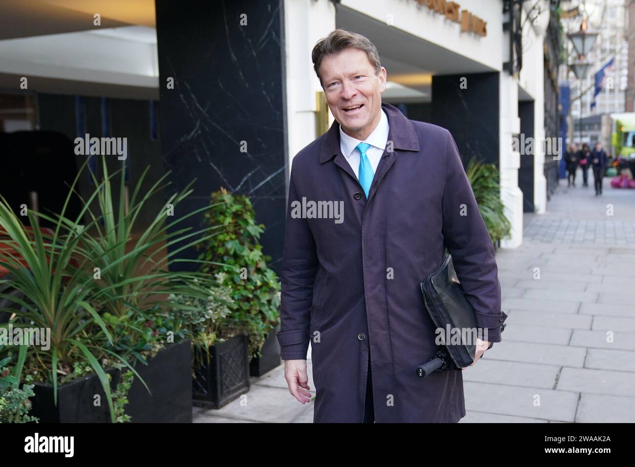 Il leader del Partito Reform Richard Tice arriva per una conferenza stampa al Conrad Hilton di Londra, per delineare i piani della riforma per il 2024. Data foto: Mercoledì 3 gennaio 2024. Foto Stock