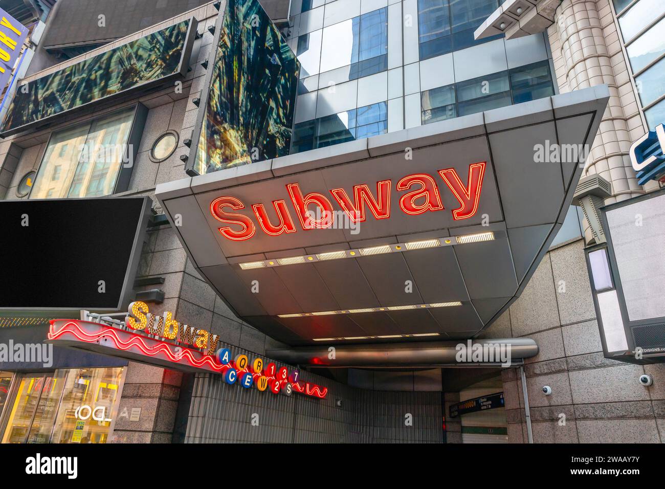 La stazione della metropolitana di Times Square e 42nd Street nell'area di Times Square, gestita dalla New York City Transit Authority. Foto Stock