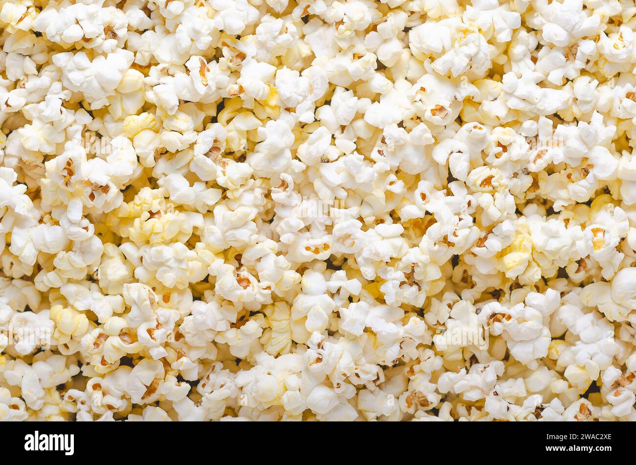 Sfondo di popcorn. Vista dall'alto. Formato rettangolare. Foto Stock