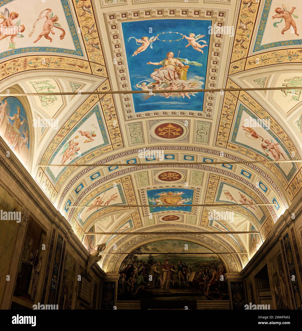 Decorazioni del soffitto nei Musei cristiani o Sacri, Musei Vaticani, città del Vaticano, Roma, Italia. Foto Stock