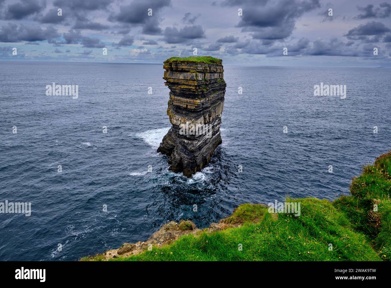 Repubblica d'Irlanda, provincia di Connacht, Contea di Mayo, Ballycastle, Downpatrick Head Foto Stock