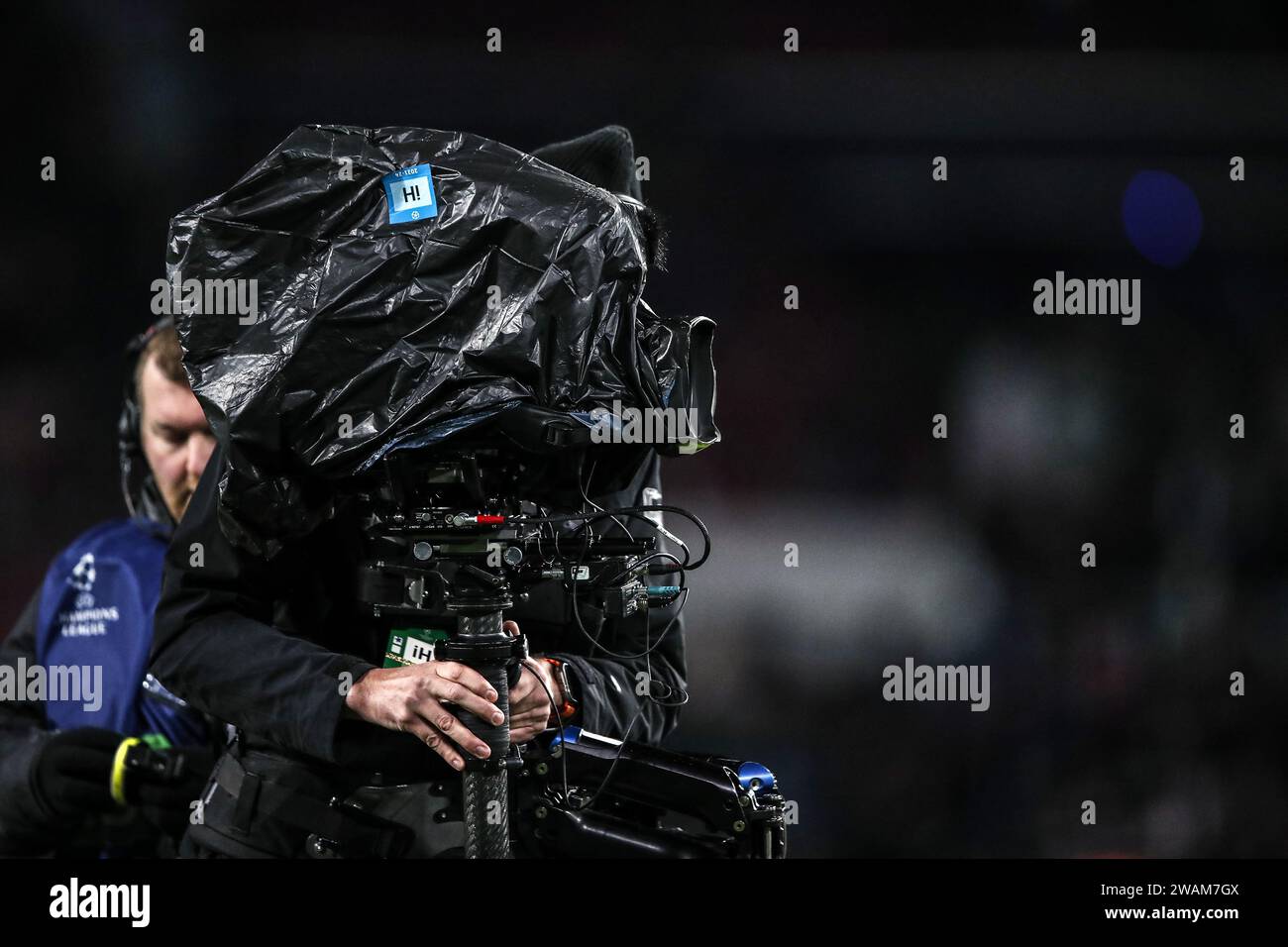 EINDHOVEN - telecamera durante la partita di UEFA Champions League gruppo B tra il PSV Eindhoven e l'Arsenal FC allo stadio Phillips il 12 dicembre 2023 ad Eindhoven, nei Paesi Bassi. ANP | Hollandse Hoogte | Bart Stoutjesdijk Foto Stock