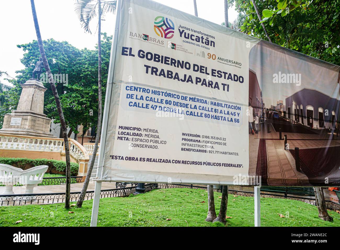 Merida Mexico, centro storico, Calle 60, potenziamento del capitale, Parque de los Hidalgos, infrastrutture governative Foto Stock