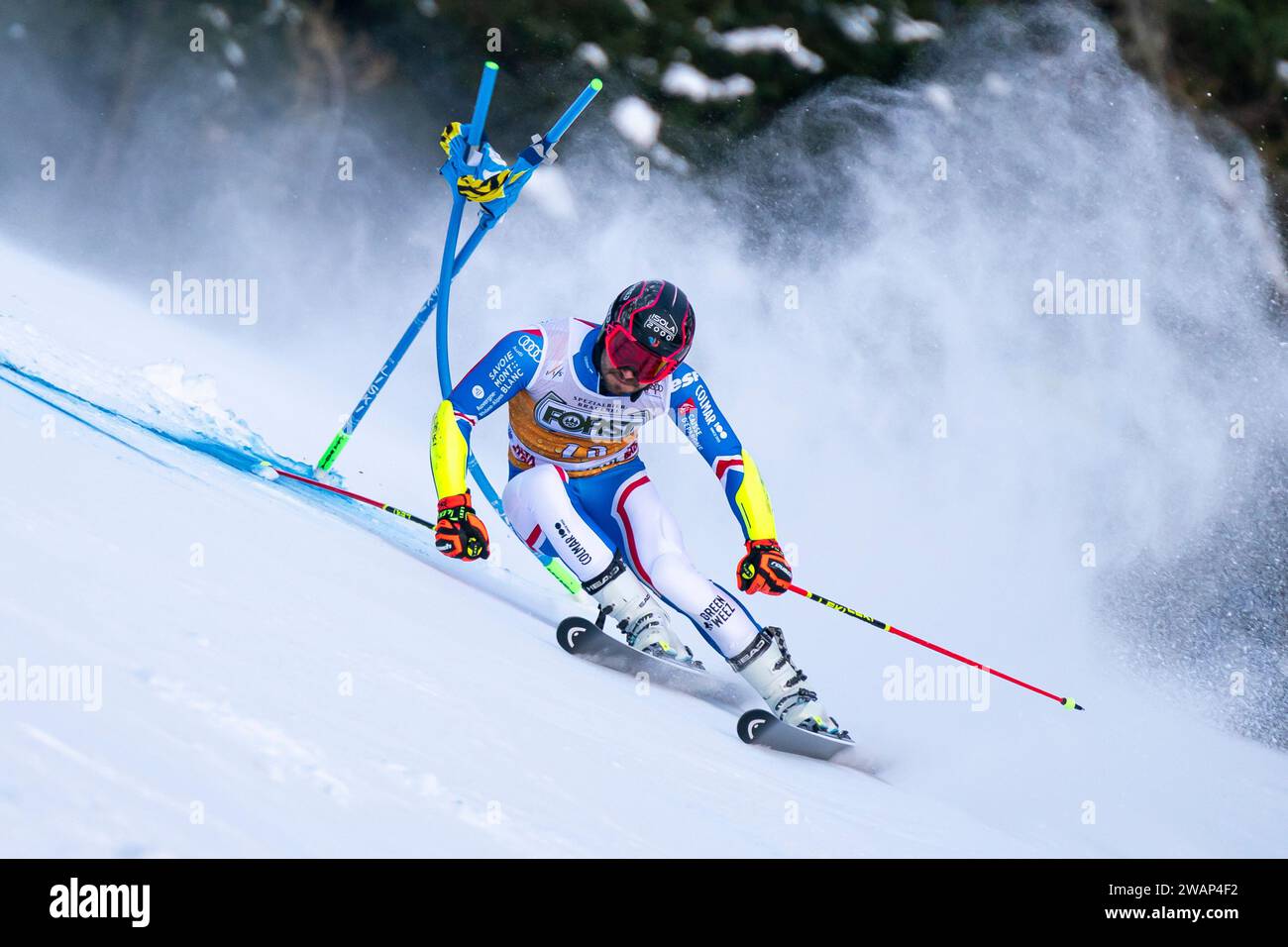 Alta Badia, Italia 17 dicembre 2023. FAIVRE Mathieu (fra) gareggia nella Coppa del mondo di sci alpino Audi Fis 2023-24 Slalom gigante maschile sulla Gran Risa Foto Stock