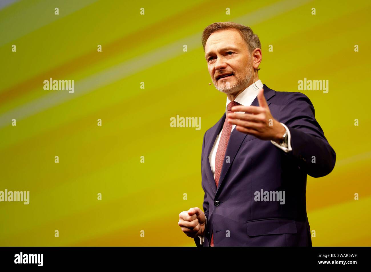 Christian Lindner beim FDP Dreikönigstreffen 2024 im Stuttgarter Opernhaus. Stoccarda, 06.01.2024 *** Christian Lindner al FDP Epiphany Meeting 2024 al Teatro dell'Opera di Stoccarda, 06 01 2024 foto:XJ.xMWx/xFuturexImagex fdp dreikoenigstreffen 4154 Foto Stock