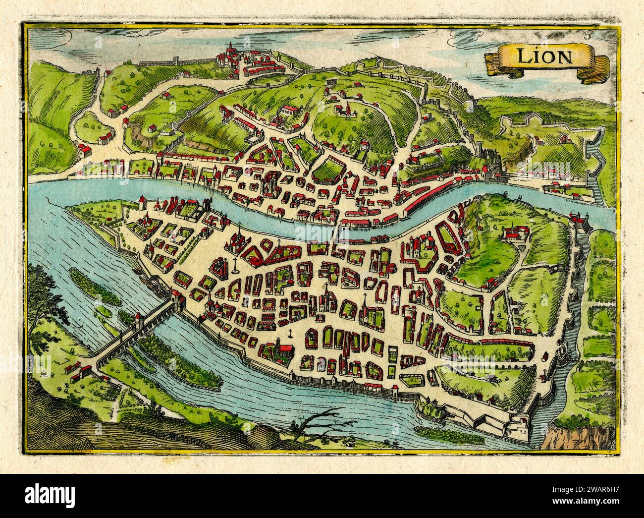 Vista aerea colorata a mano o piano d'epoca, Old Map and Engraving of Lyon, Francia di Nicolas Tassin, 1636. La mappa mostra la confluenza dei fiumi Rodano e Saone e la città Vecchia, la città Vecchia o il quartiere storico. Foto Stock