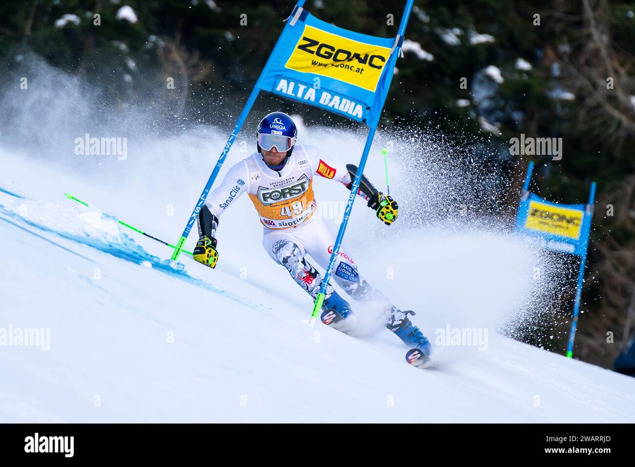 Alta Badia, Italia 17 dicembre 2023. ZAMPA Adam (SVK) gareggia nella Coppa del mondo di sci alpino Audi Fis 2023-24 Slalom gigante maschile sulla Gran Risa Cou Foto Stock