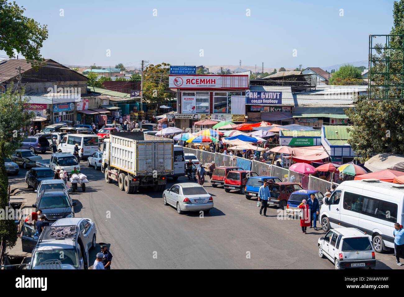 Città di Oesgoen, regione di Osh, Kirghizistan Foto Stock