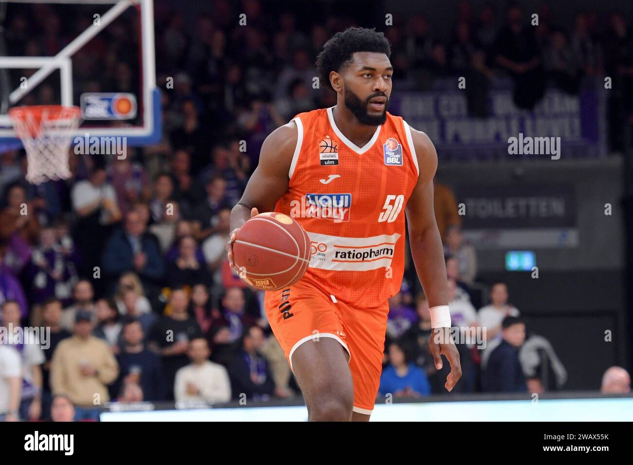 Trevion Williams (Ratiopharm Ulm n. 50), GER, BG Goettingen - Ratiopharm Ulm, Basketball, Bundesliga BBL, Saison 2023-2024, 15. Spieltag, 06.01.2024. Foto: Eibner-Pressefoto - Roland Sippel Foto Stock