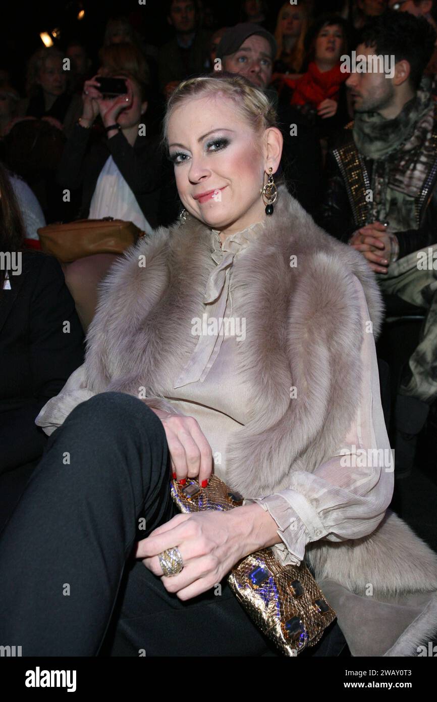 Jenny Evers - Dimitri Show durante la Mercedes-Benz Fashion Week di Berlino - 18.01.2012 Copyright: XJamesxColdreyx Foto Stock