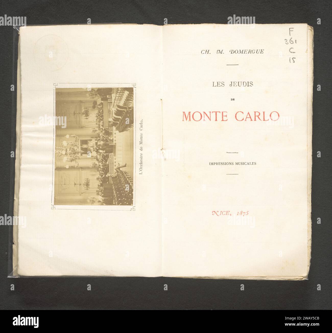 Ritratto di gruppo dell'orchestra di Monte Carlo, Monaco, Anonimo, c. 1870 - in o prima di c. 1875 foto di supporto fotografico albumen stampare persone storiche anonime ritratte in un gruppo, in un ritratto di gruppo. grande gruppo di musicisti, orchestra Foto Stock