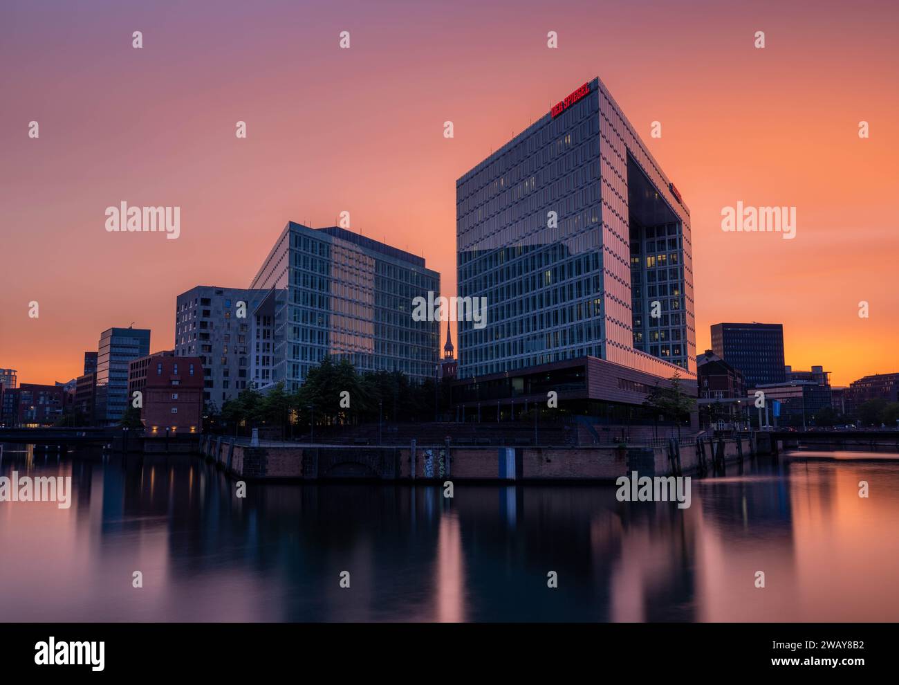 Der Spiegel im Sonnenuntergang Foto Stock