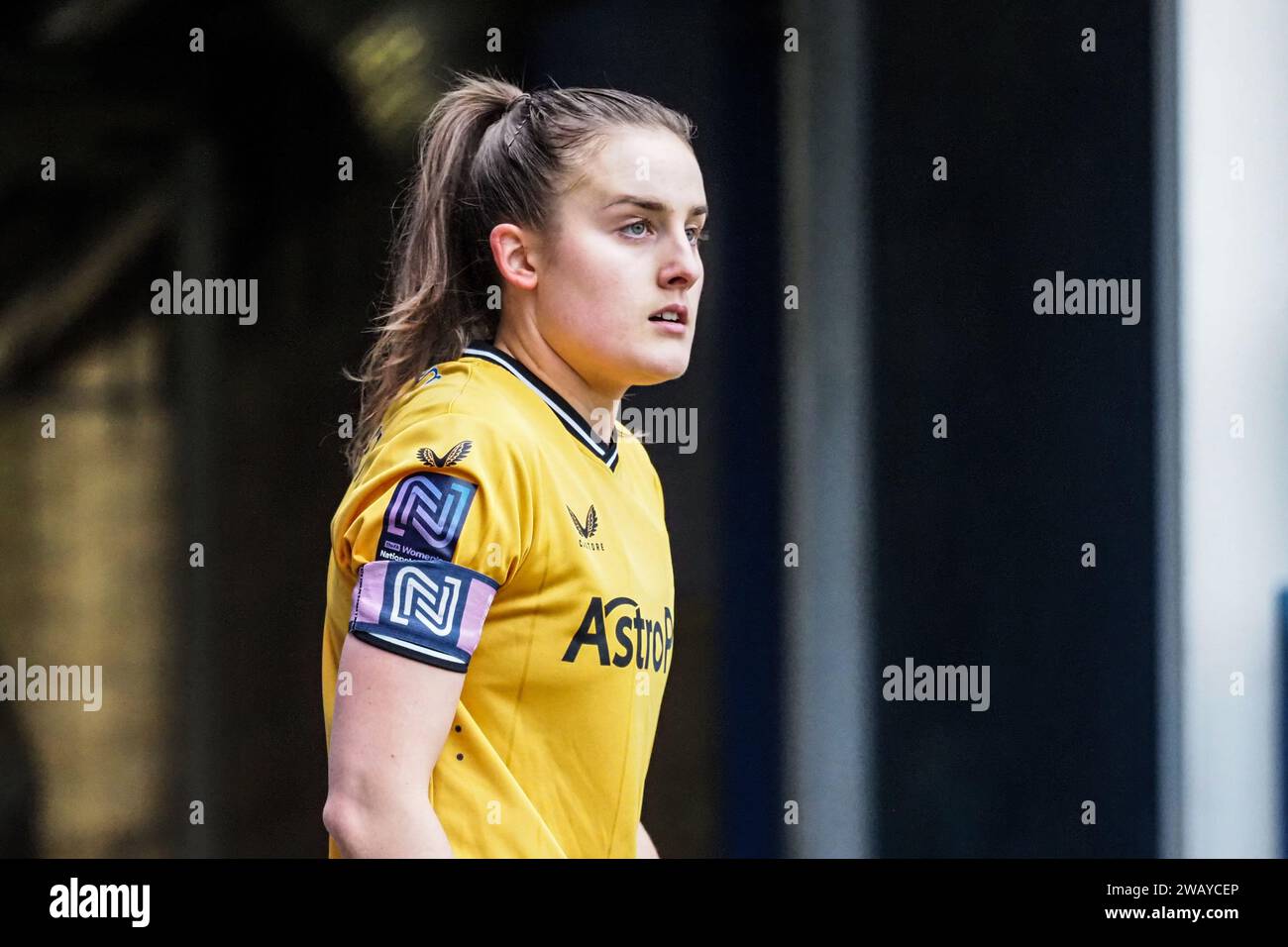 Telford, Regno Unito. 7 gennaio 2024. Telford, Inghilterra, 7 gennaio 2024: Anna Morphet (3 Wolverhampton Wanderers) si prepara a prendere un angolo durante la partita di fa Womens National League tra Wolverhampton Wanderers e Burnley al New Bucks Head di Telford, Inghilterra (Natalie Mincher/SPP) credito: SPP Sport Press Photo. /Alamy Live News Foto Stock