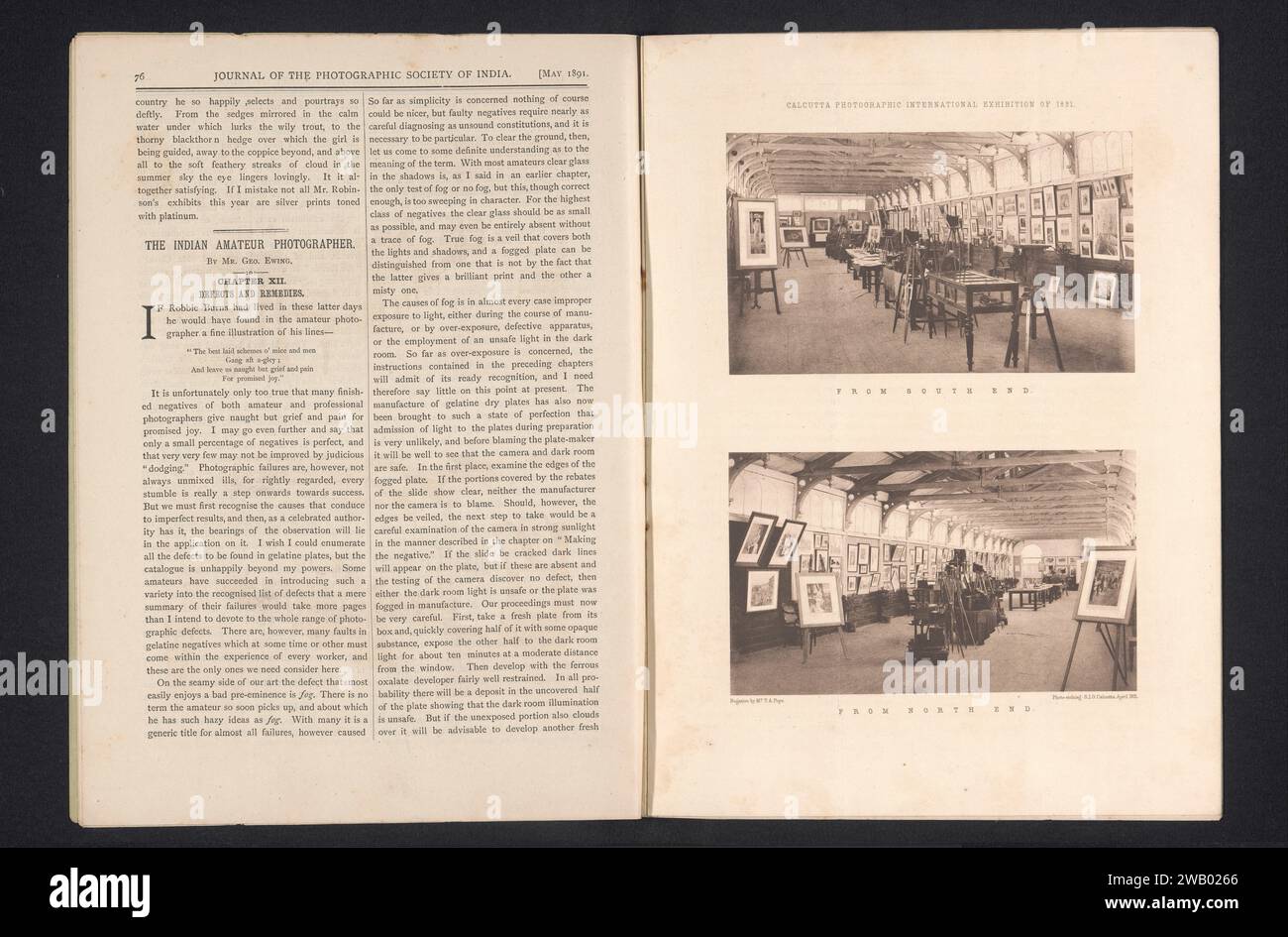 Due interni di una mostra fotografica a Calcutta nel 1891, T.A. Pope, 1891 stampa fotomeccanica Kolkata paper Exhibition  ART Kolkata Foto Stock