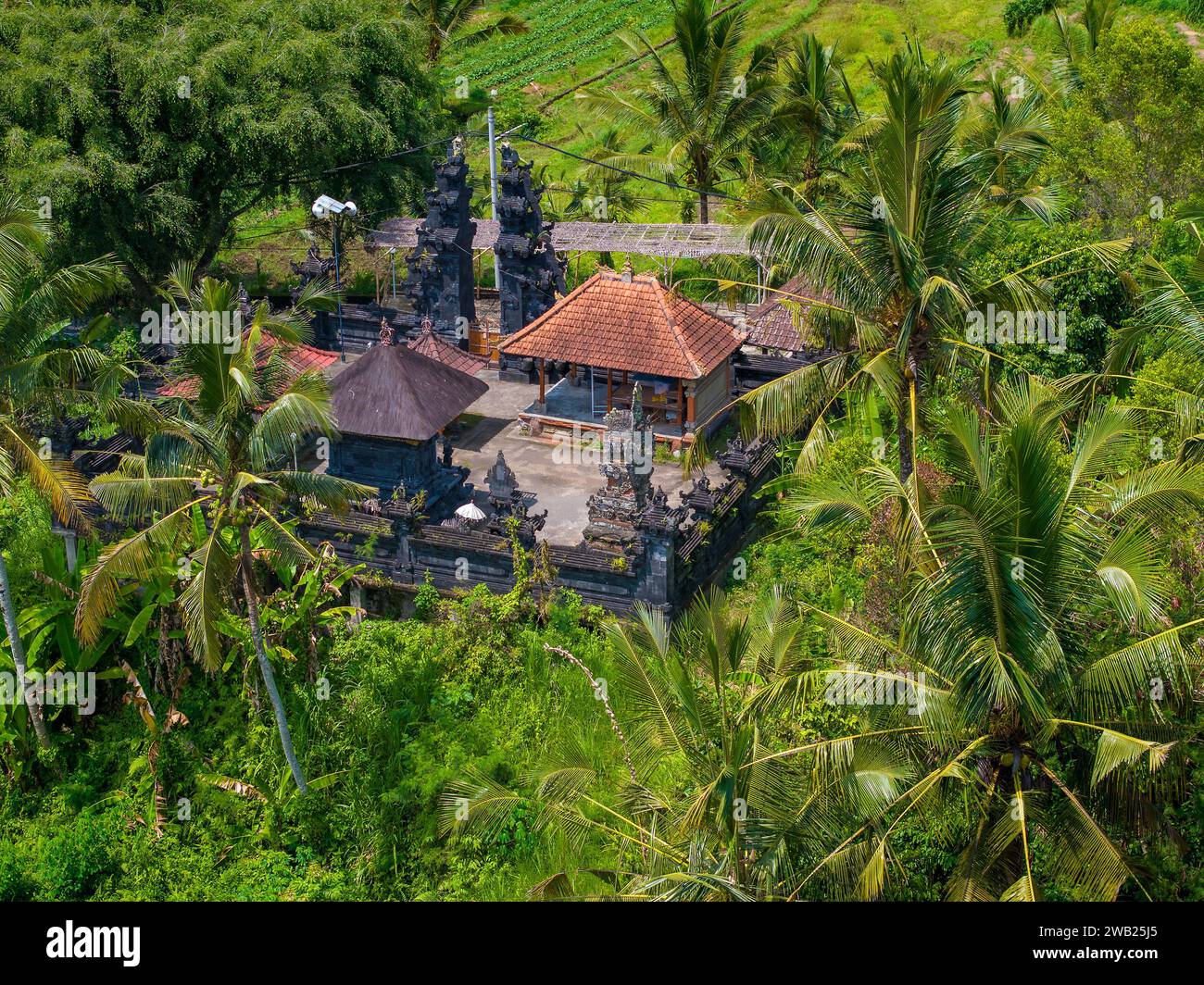 Vista aerea del tempio balinese indù a Bali, Indonesia. Foto Stock