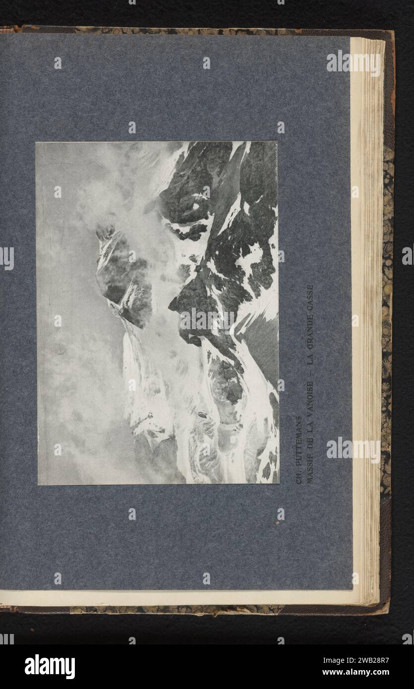 Vista sulle cime delle montagne, Charles Puttemans, c. 1897 - in o prima del 1902 carta fotomeccanica stampa montagna-cima, picco Vanoise, massiccio del Foto Stock
