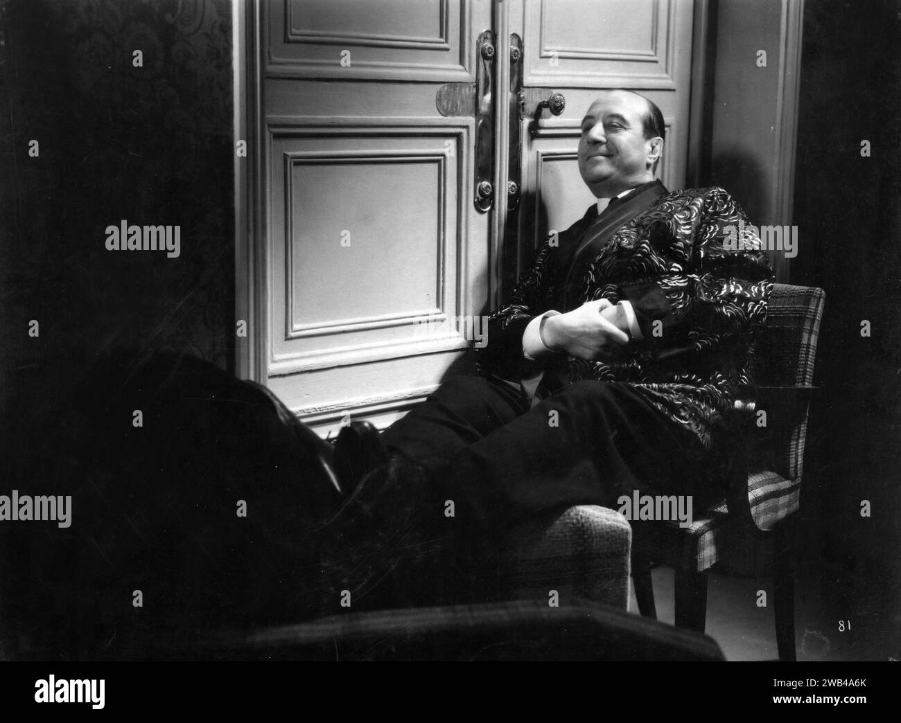 Les Perles de la Couronne le Perle della Corona anno : 1937 Francia Direttore: Christian-Jaque, Sacha Guitry Raimu Foto Stock