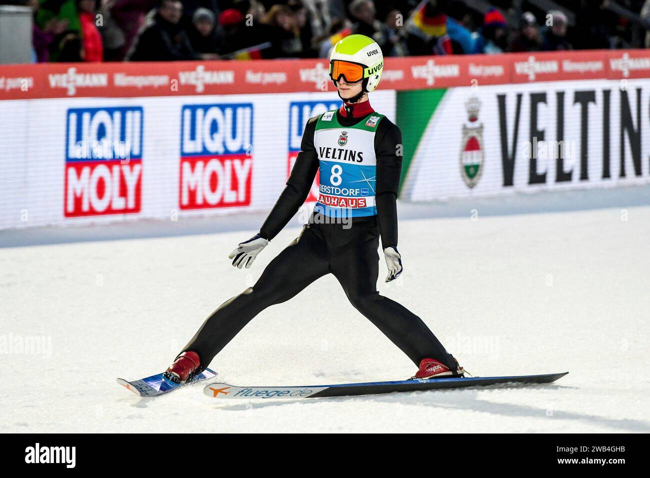 28.12.2023, Orlen Arena, Oberstdorf, GER, 72. Vierschanzentournee, Auftaktspringen in Oberstdorf, im Bild Svyatoslav Nazarenko (KAZ, n. 8) foto ? Nordphoto GmbH / Hafner Foto Stock