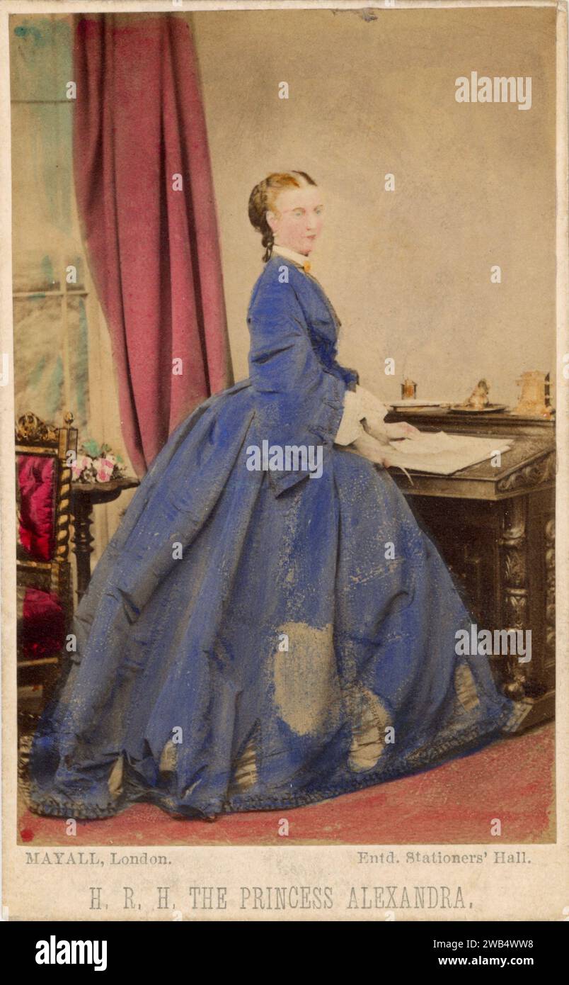 Principessa Alexandra di Danimarca CDV, H.R.H principessa Alexandra, fotografia a colori, "fotografata dalla vita" Foto Stock