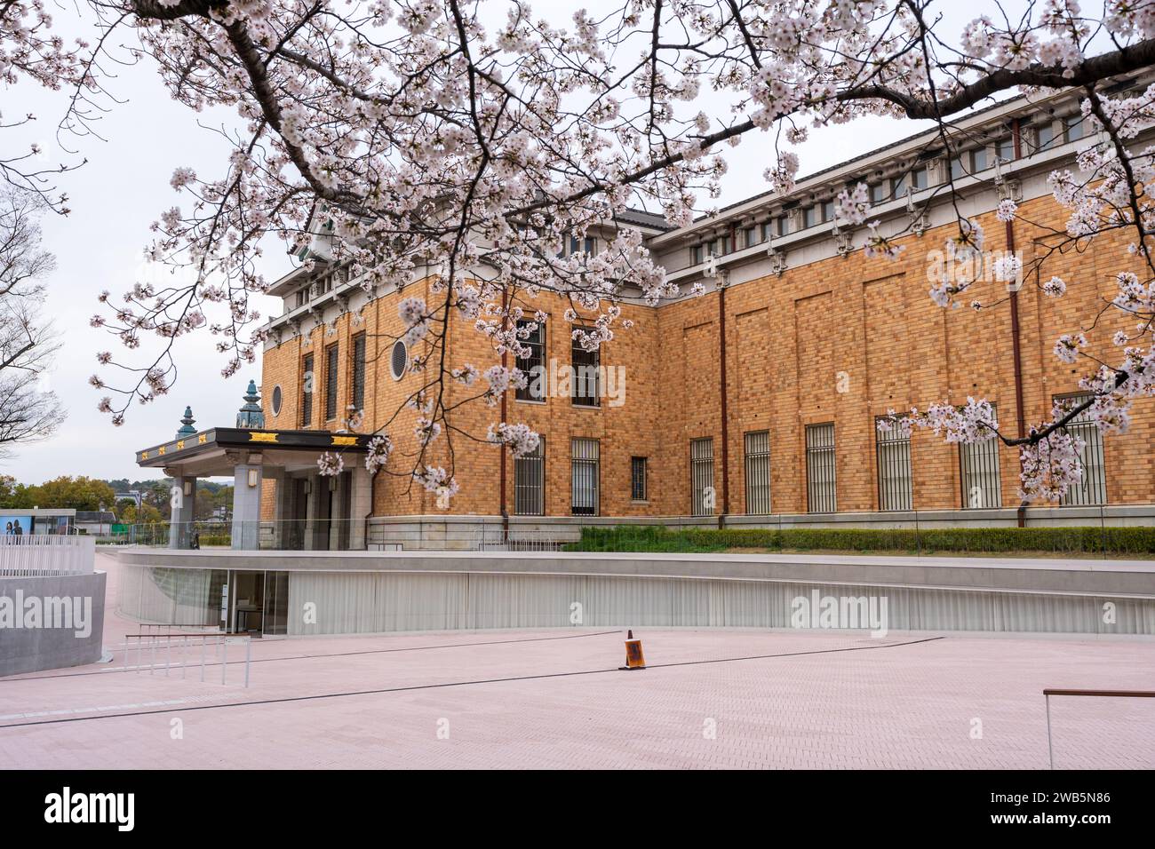 Vista frontale del Museo d'Arte KYOCERA DI Kyoto Kyoto, Giappone Foto Stock