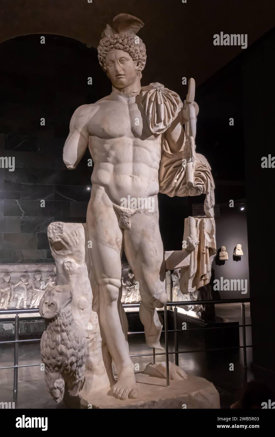 Statua di marmo Hermes di Perge, II secolo d.C. Foto Stock