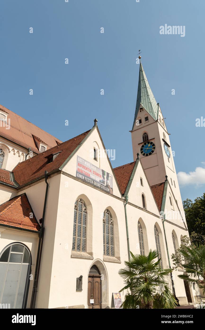 Kempten, Germania, 8 settembre 2023 storica chiesa di Saint Mang nel centro della città Foto Stock