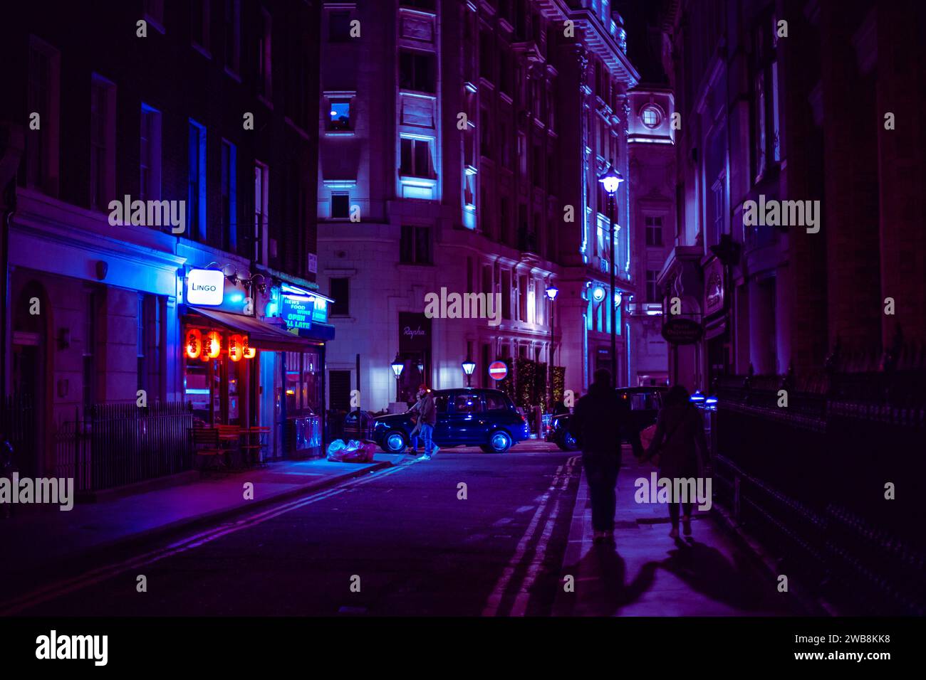 London Street Nightlife, Londra, Regno Unito Foto Stock