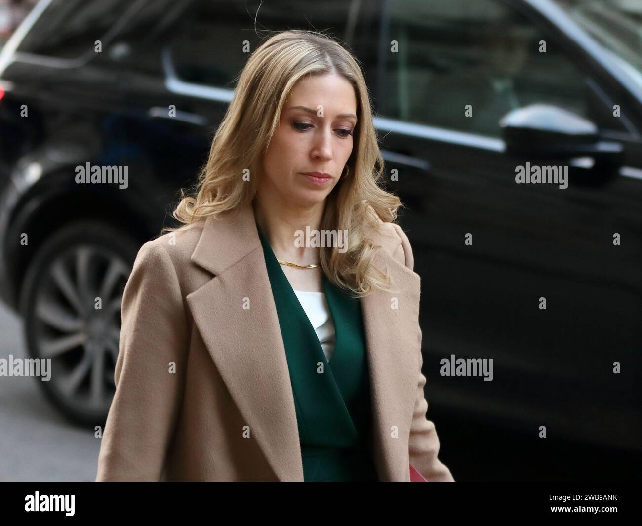Londra, Regno Unito, 9 gennaio 2024. Laura Trott, Capo Segretario al Tesoro, arriva per la riunione settimanale del Gabinetto. Foto Stock