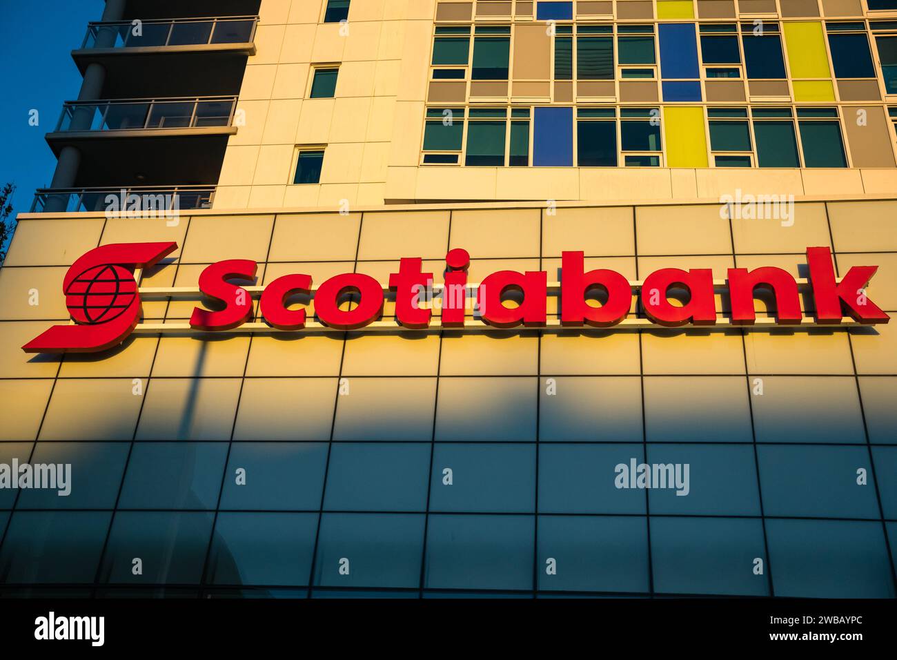 Vancouver, British Columbia, Canada-7 ottobre 2023: Insegna Scotiabank. Foto Stock