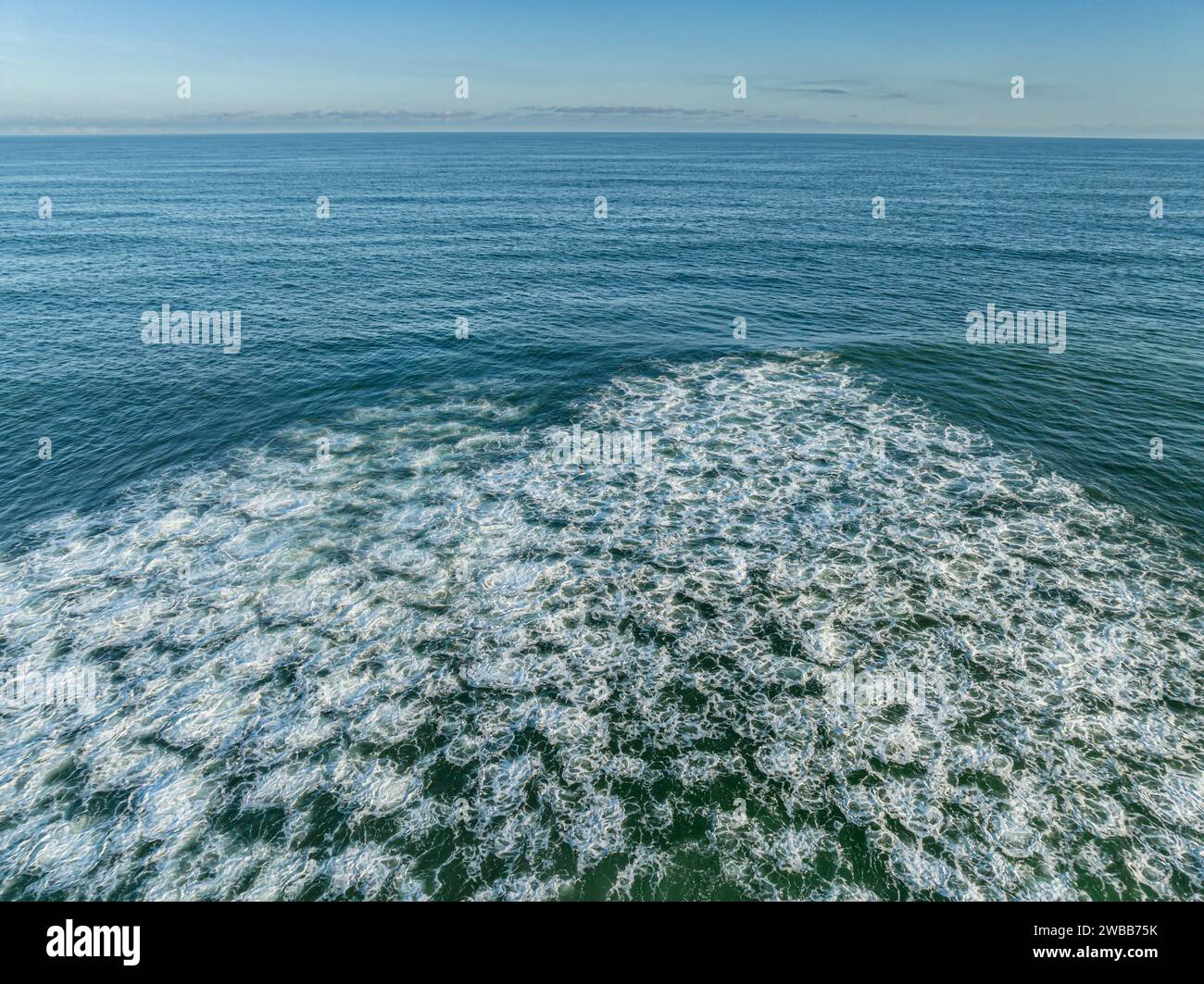 vista aerea dell'oceano vicino alla spiaggia di montauk, ny Foto Stock