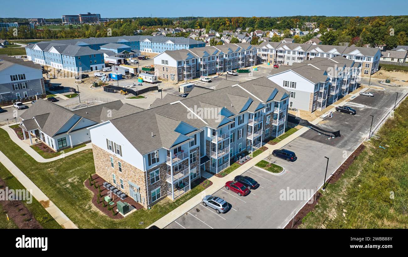 Vista aerea del nuovo complesso di appartamenti suburbani, Fort Wayne Foto Stock