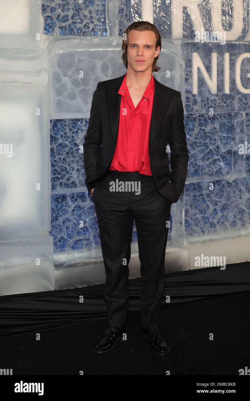 Los Angeles, CA. 9 gennaio 2024. Finn Bennett alla premiere di HBO Original True Detective: Night Country al Paramount Theater di Los Angeles, California, il 9 gennaio 2024. Crediti: Faye Sadou/Media Punch/Alamy Live News Foto Stock