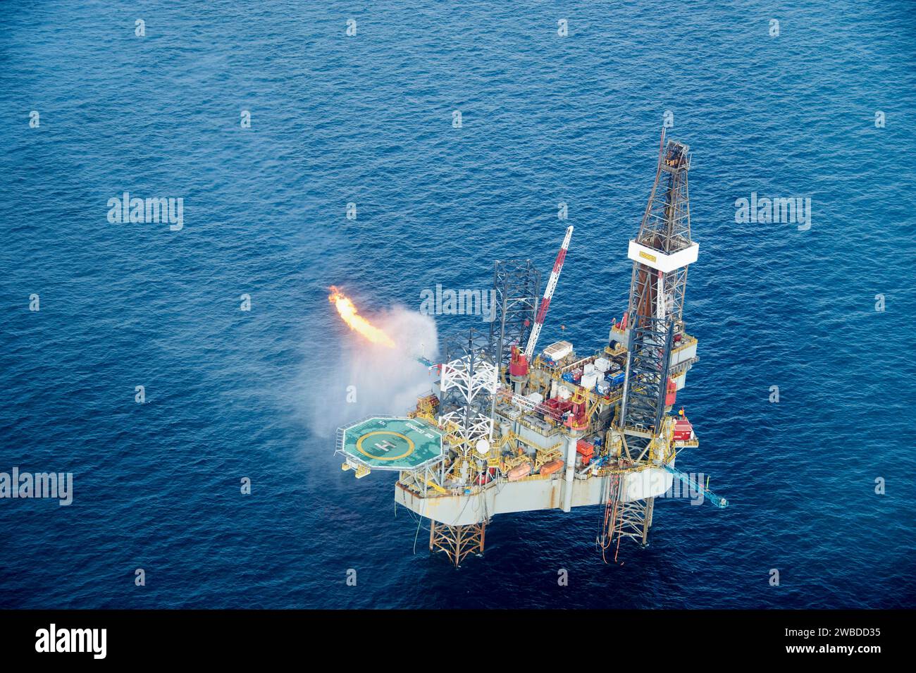 Piattaforma del gas nel Mare d'Irlanda, acque del Regno Unito Foto Stock